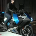 kawasaki-hydrogen-powered-motorcycle